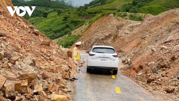 Bạn cần theo dõi thời tiết để tránh các thời tiết cực đoan - nguồn VOV
