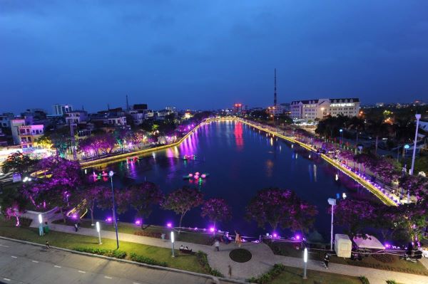 Hồ Bạch Đằng